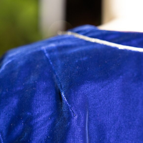 Vintage Handmade Royal Blue Velvet Bolero Jacket (Small) - Picture 11 of 16